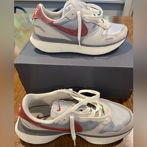 Nike Phoenix Waffle- Women’s Size 9